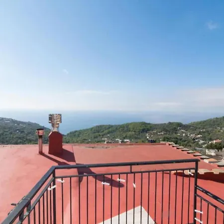 Casetta Lucia ゲストハウス マッサ・ルブレンセ